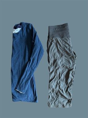 lululemon athletica Women's Blue Long-Sleeve Top & Gray Joggers